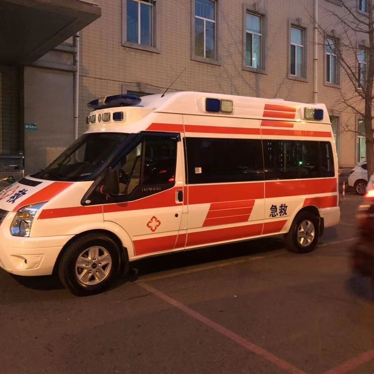 宝清夜间租赁救护车护送病人转院：安全转运的 8 大核心注意事项